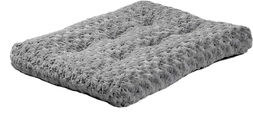 MidWest Deluxe Super Plush Washable Dog Bed